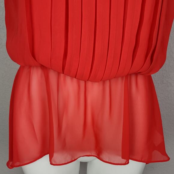 BISOU BISOU Red Pleated Sleeveless Blouse Size XS - Picture 10 of 13